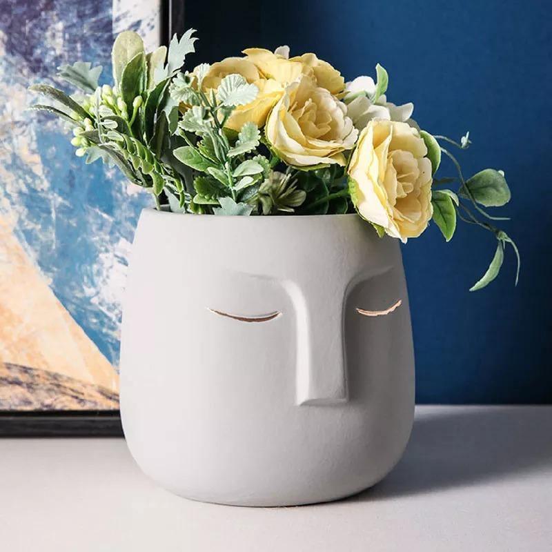 Ceramic Abstract Sleeping Face Planter LightGrey / 12x12x12.5cm | Sage & Sill