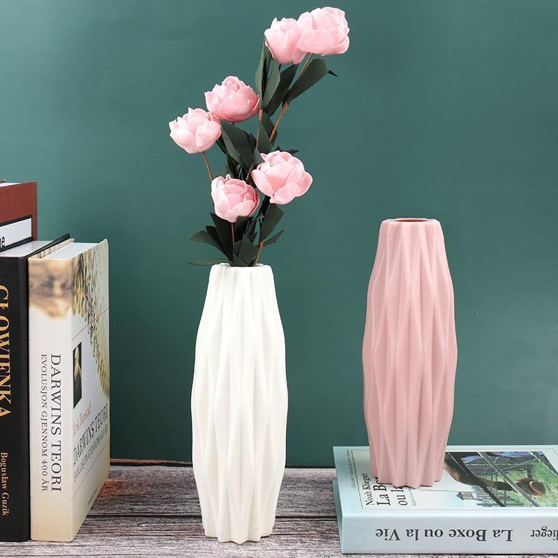 Geometric Narrow Flower Vase